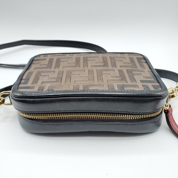 Fendi Mini Camera Case Leather Bag (RED ZIPPER Edition) - Picture 3 of 12